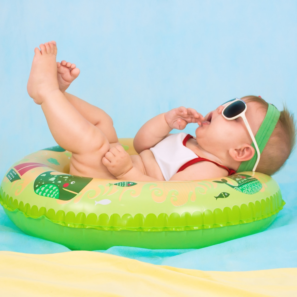 How To Dress Your Baby in The Summer Heat