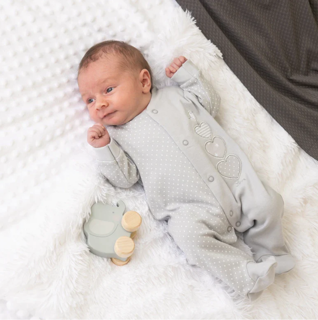 Ultimate Unisex Baby Clothes Guide