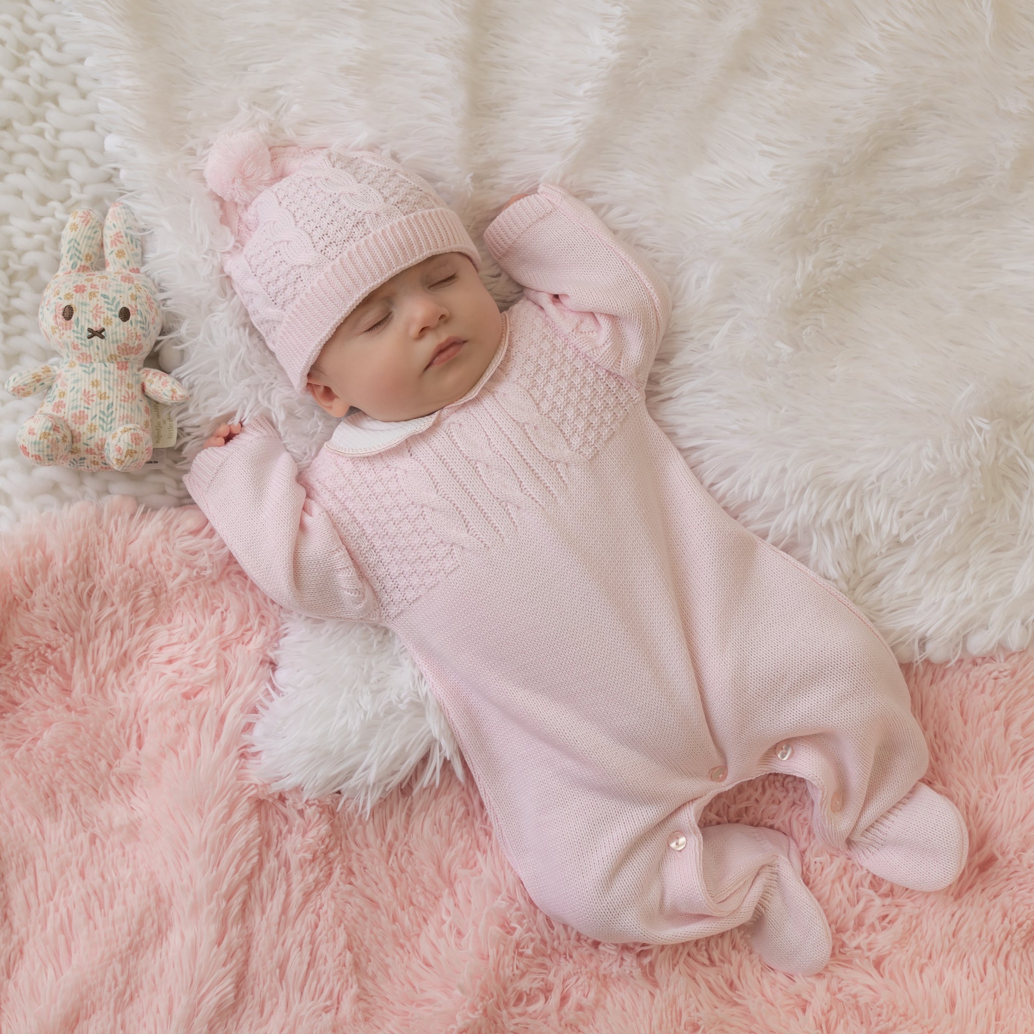 Pink Knitted Onesie Bobble Hat – Millie Ralph