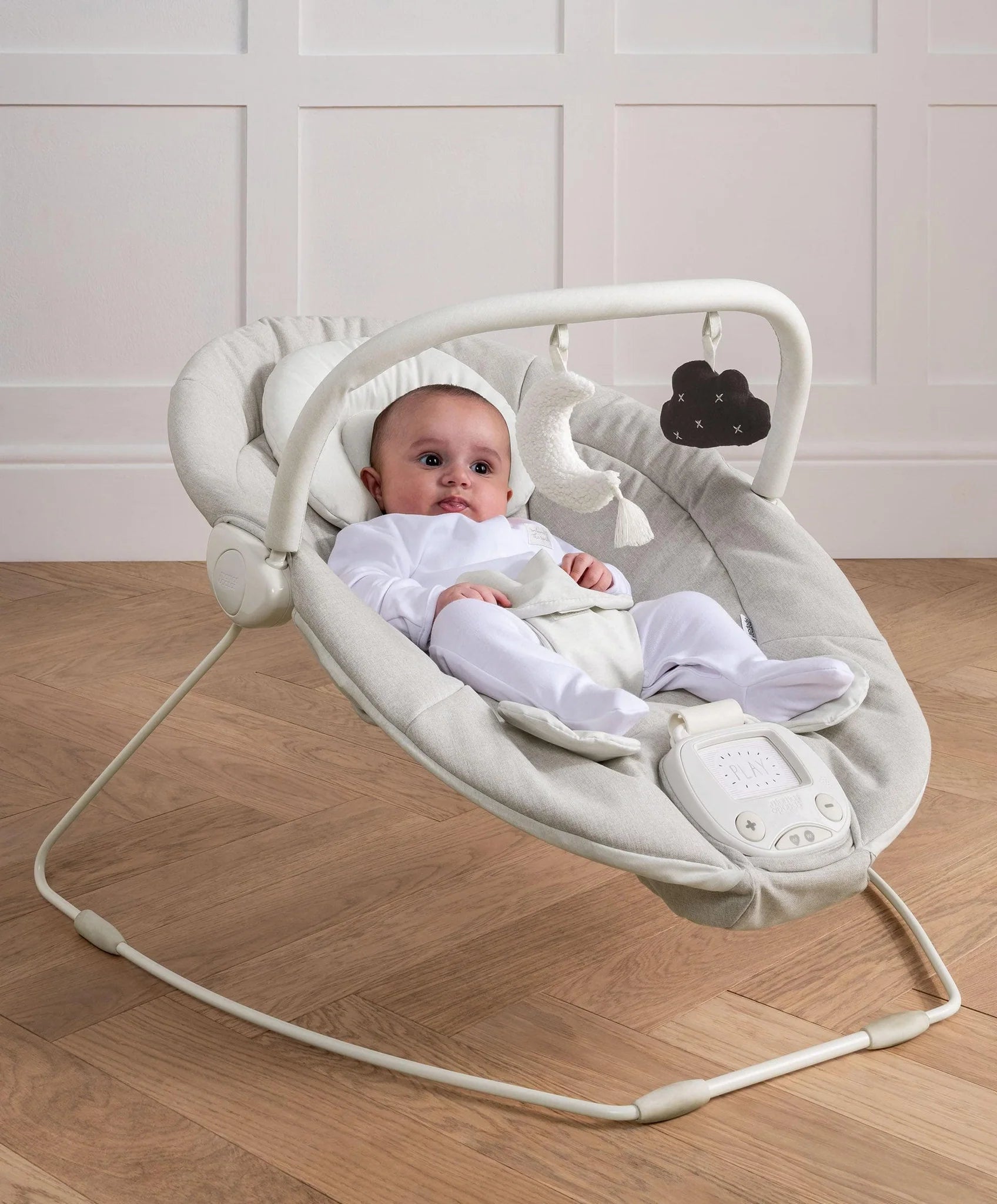 Baby bouncers mamas and papas hotsell