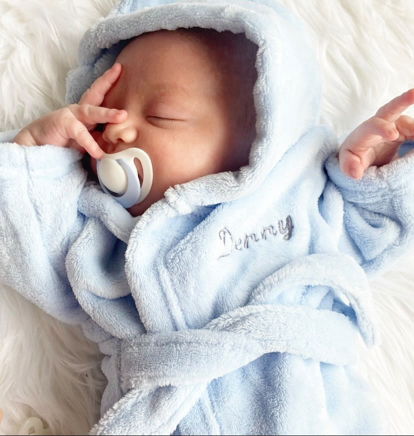 Discover 74+ tiny baby dressing gown